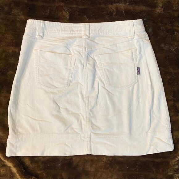 Patagonia 4 White Corduroy Mini Skirt - Picture 4 of 8